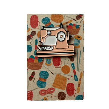 Pin decorativo Maquina de Coser Curuba